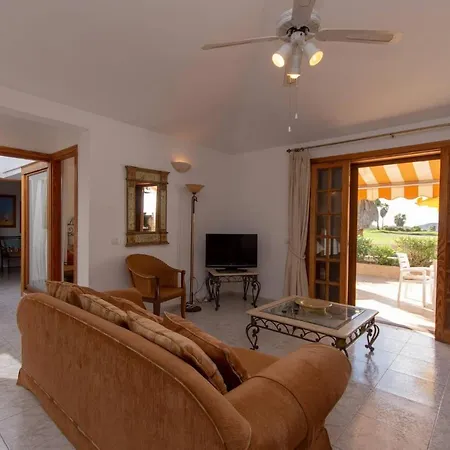 San Andres 21 - Three Bed Villa With Sunny Terrace 빌라 *
