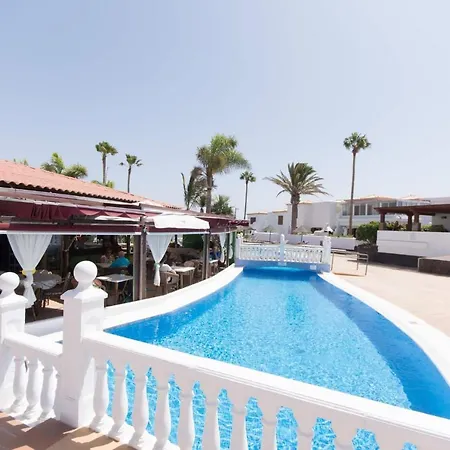 San Andres 21 - Three Bed Villa With Sunny Terrace *