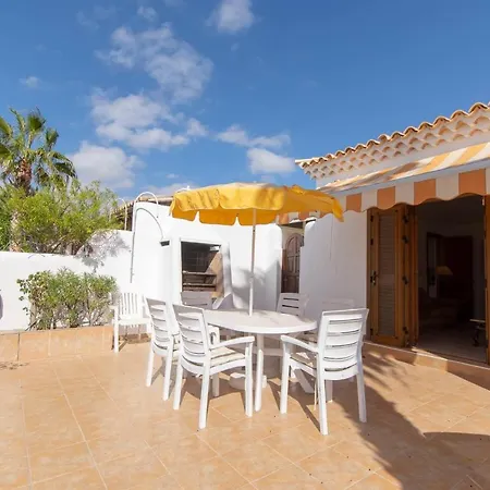 San Andres 21 - Three Bed Villa With Sunny Terrace 빌라 *